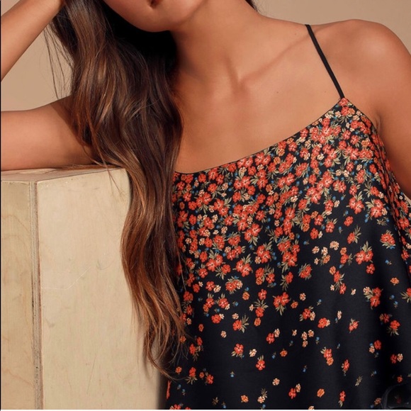 Floral printed tunic top - Picture 3 of 8